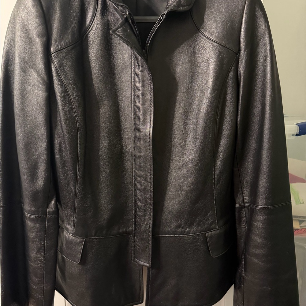 Ellen Tracy Classic Black Leather Jacket